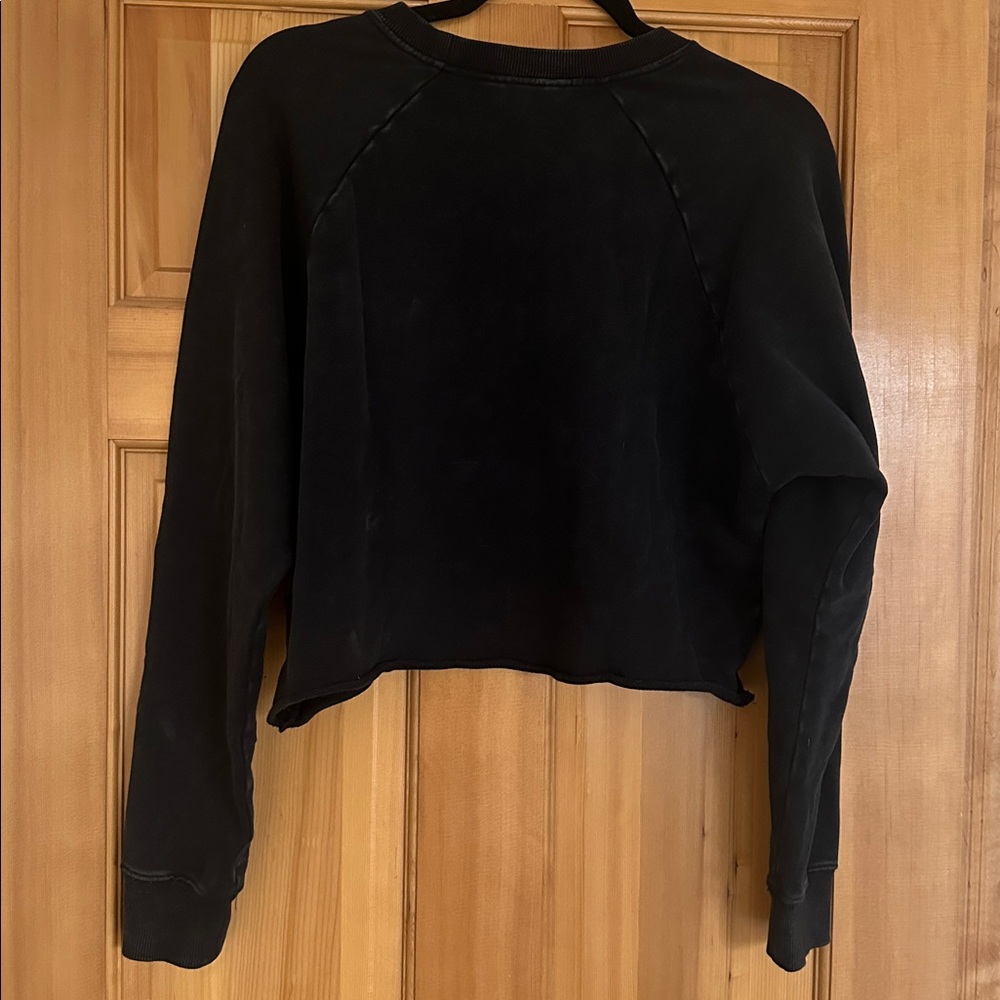 JoyLab Black Cropped Acid Wash‎ Sweatshirt - Picture 5 of 5